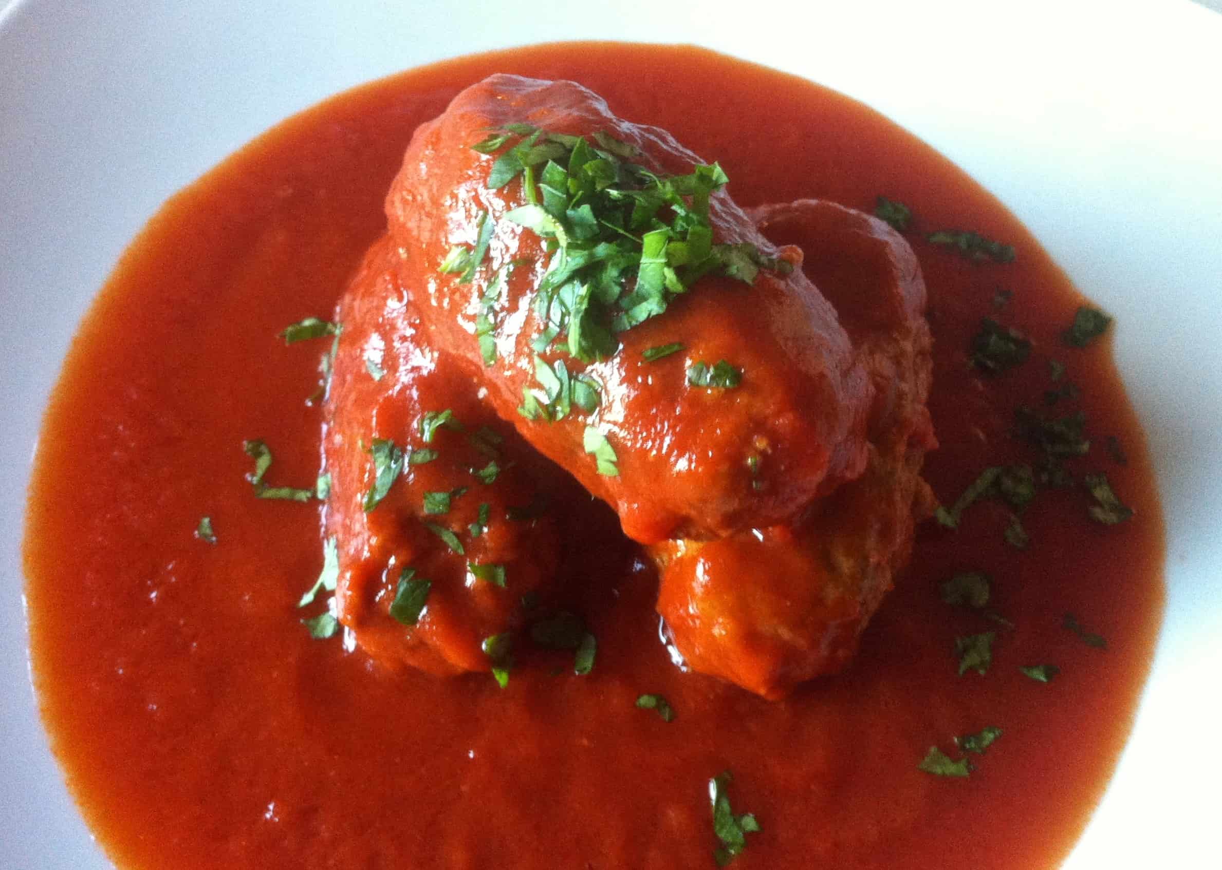 Traditional Soutzoukakia recipe (Greek baked Meatballs in tomato sauce