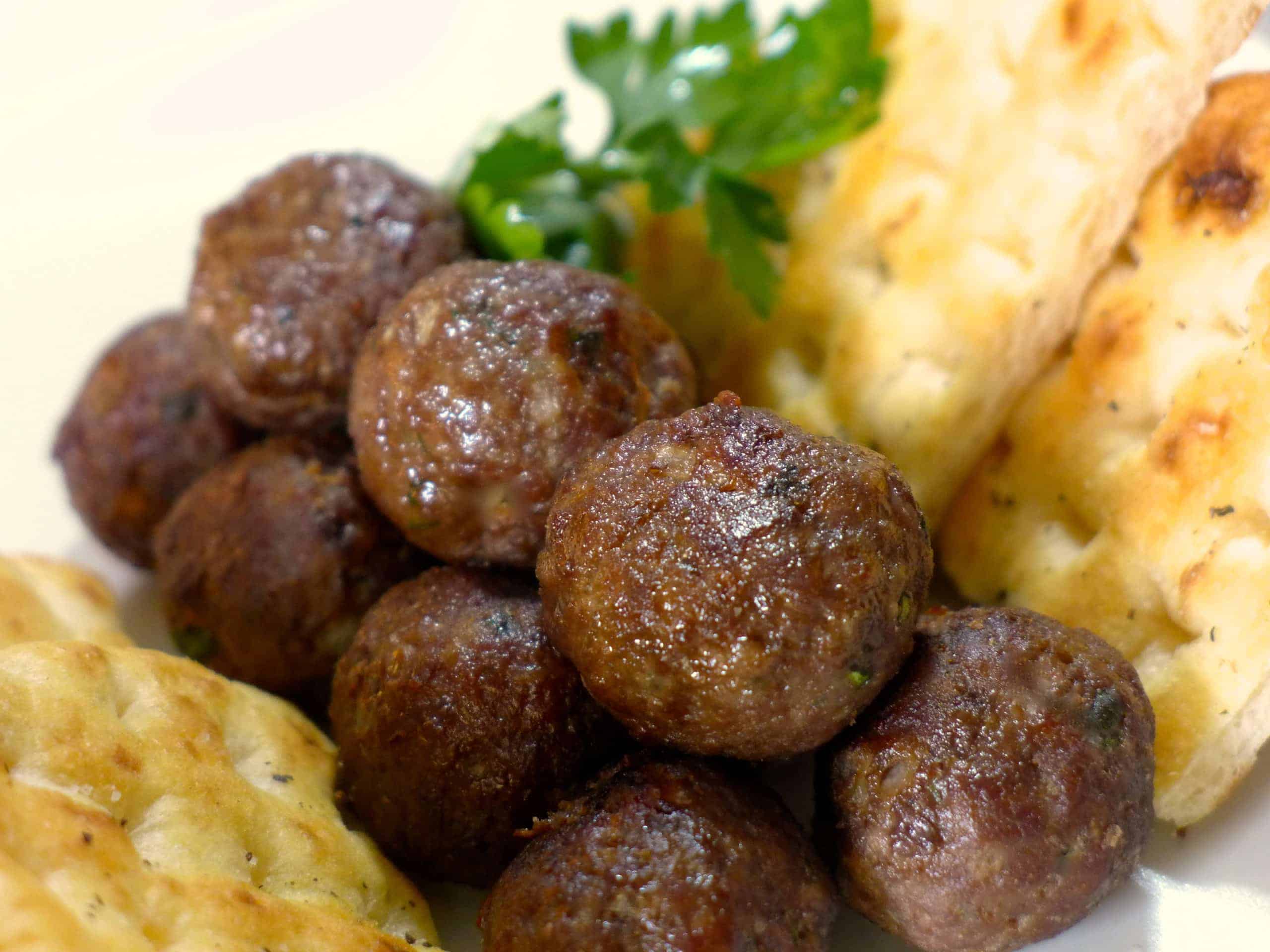 Greek Meatballs recipe (Keftedes/ Keftethes)