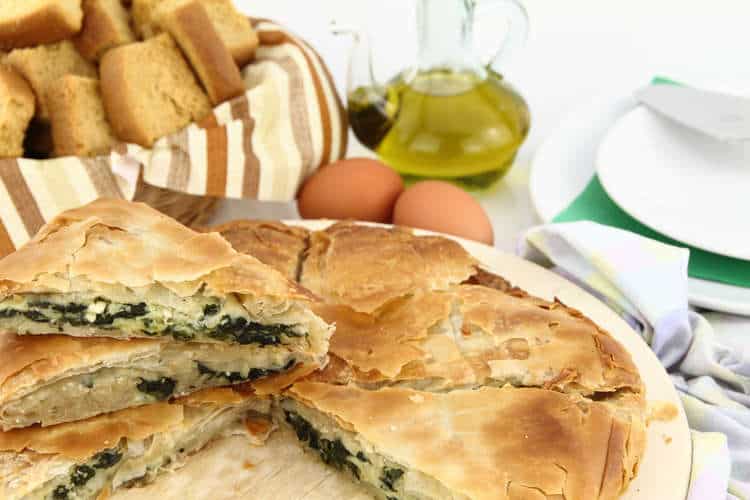 Easy Spanakopita recipe (Greek Spinach pie)
