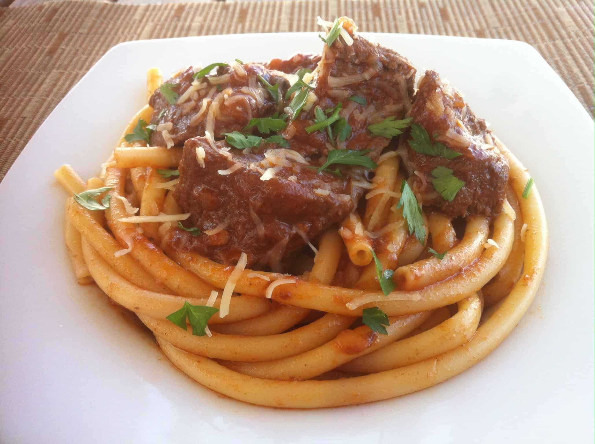 Greek Style Beef Stew in a Tomato Sauce (Moshari Kokkinisto) My Greek
