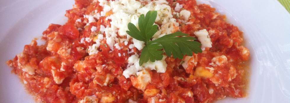 Greek Fresh Tomato and Feta Egg Scramble (Kagiana or Strapatsada)