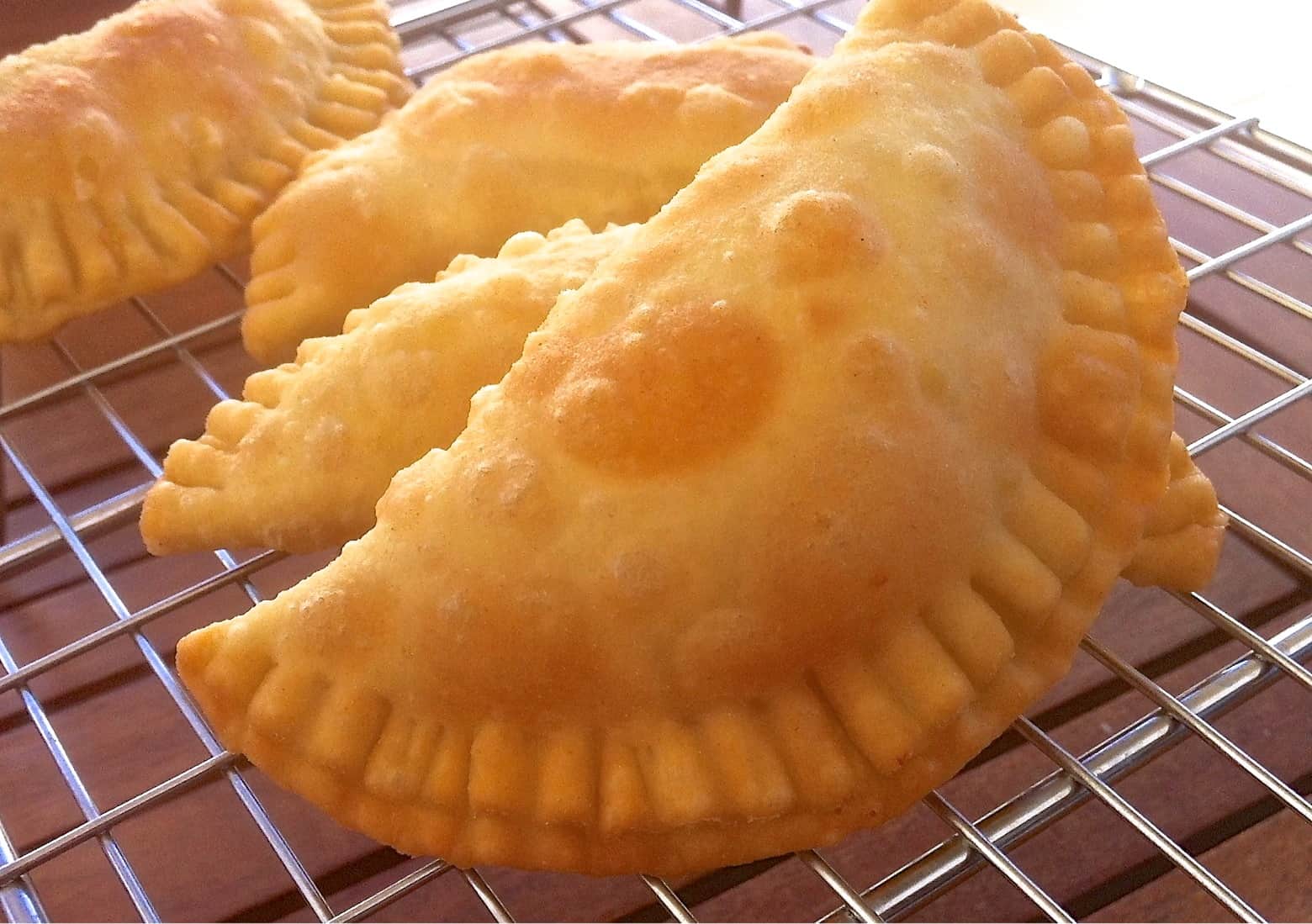 Delicious Little Cheese Pies! (Pitarakia Milou)