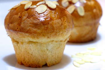 Tsoureki Muffins