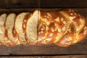 Tsoureki recipe (Traditional Greek Easter bread)