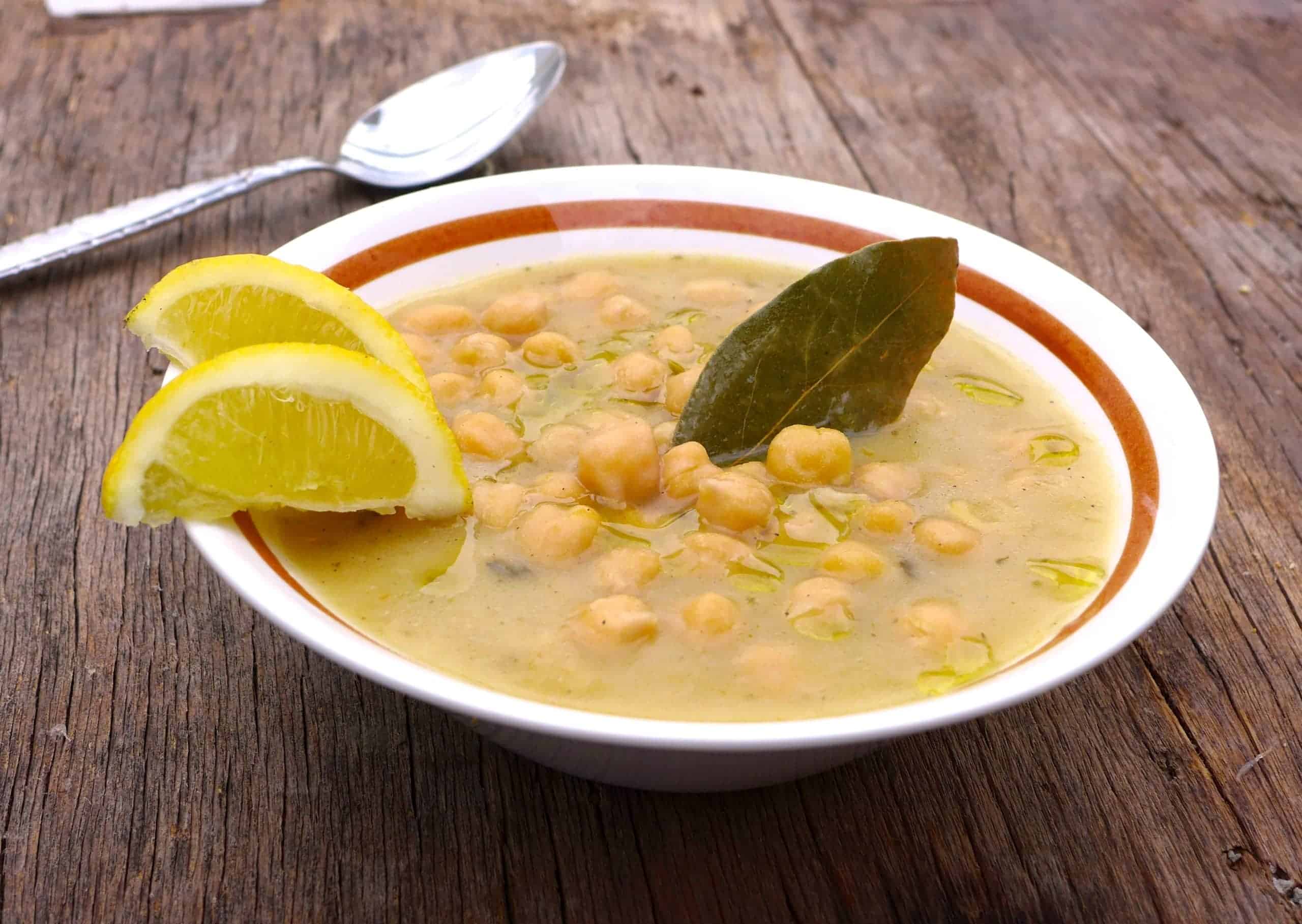 Greek Chickpea soup recipe (Revithia)