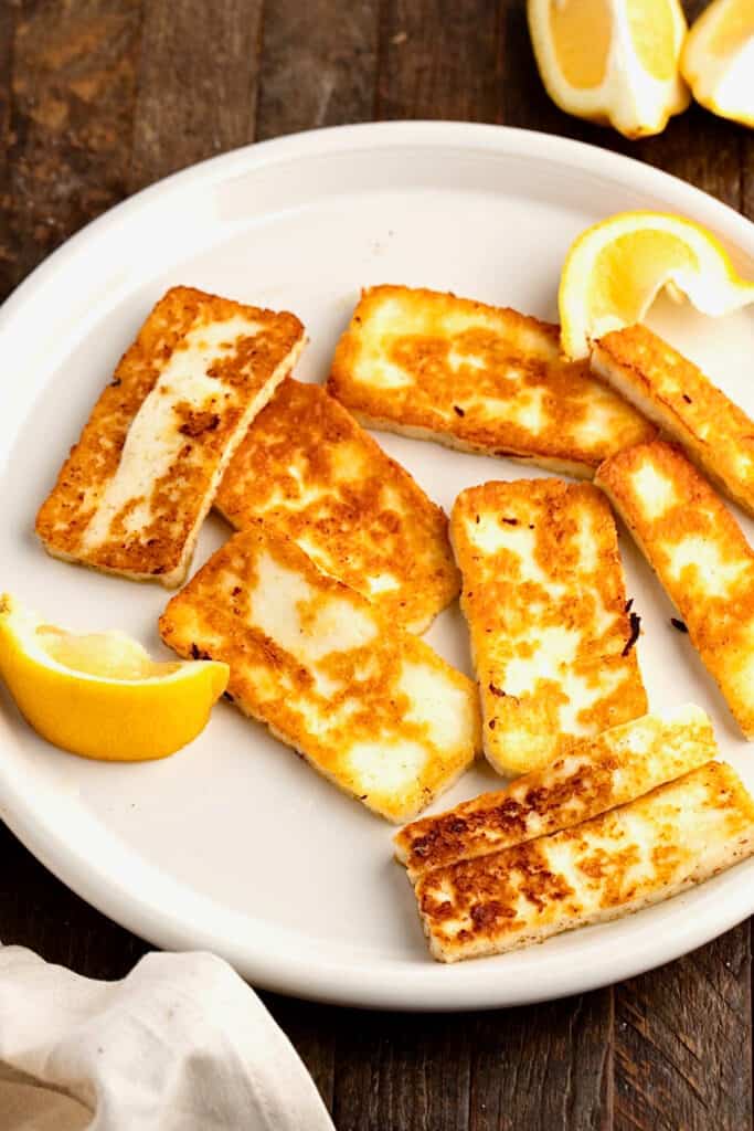 How to cook Halloumi cheese (Pan fried and Grilled Halloumi recipe) My Greek Dish